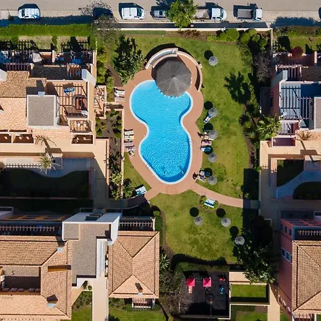 Greice Homes-luxury 2 Bed En-suite With Pool & Golf View * Maritenda