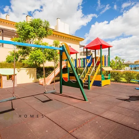 Greice Homes-luxury 2 Bed En-suite With Pool & Golf View * Maritenda