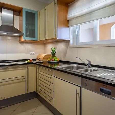 Greice Homes-luxury 2 Bed En-suite With Pool & Golf View Maritenda